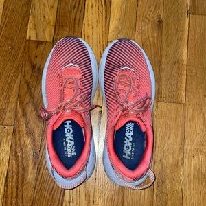 HOKA One One Women Size 8 sneaker